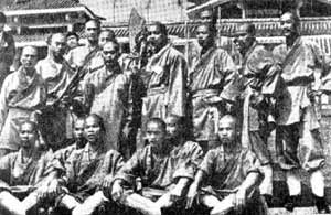 Shaolin Monks - early in the XXth century 